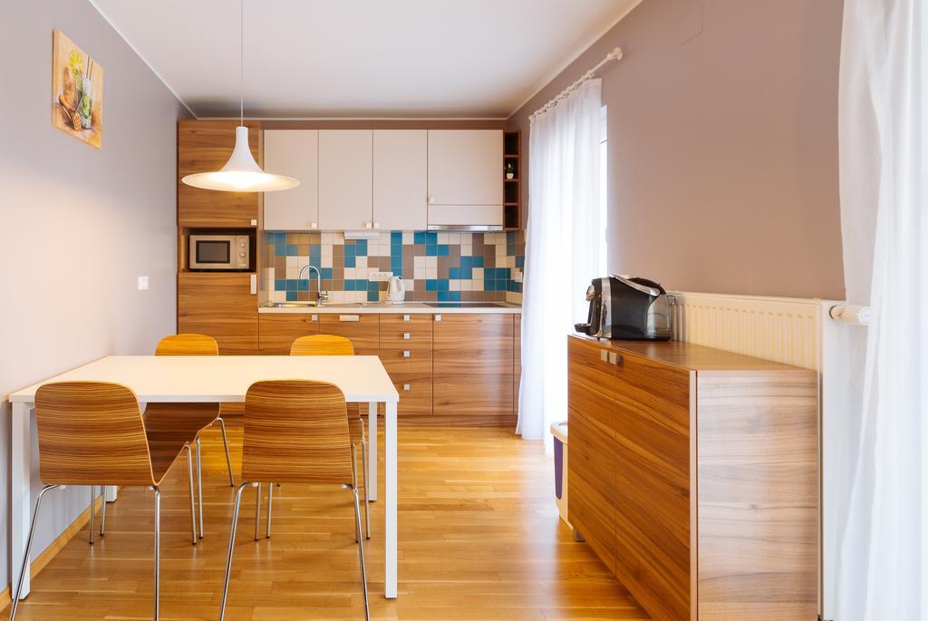 Maline Apartments Bled Esterno foto